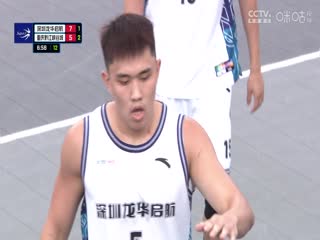 大香蕉美女中出